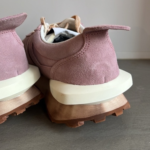 Lanvin Bumper Pink Suede Sneakers - Picture 10 of 11